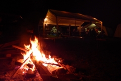 ...Lagerfeuer.